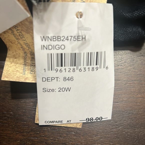 Democracy  #242 High Rise Itty Bitty Boot Indigo frayed hem Jean - Picture 6 of 9